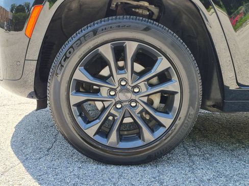 Used 2026 Jeep Grand Cherokee Limited AWD/4WD image 31