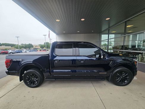Used 2025 Ford F150 Lariat w/ Equipment Group 502A High AWD/4WD image 6