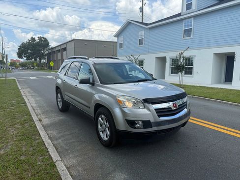 Used 2008 Saturn Outlook XE w/ Preferred Package image 3