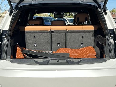 Used 2025 BMW X5 sDrive40i w/ Premium Package image 27