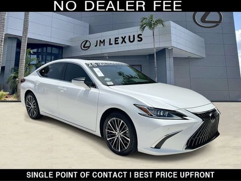 Used 2025 Lexus ES 350 w/ Premium Package FWD image 1