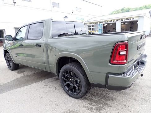 New 2026 RAM 1500 Laramie AWD/4WD image 3