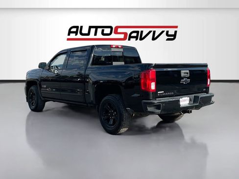 Used 2018 Chevrolet Silverado 1500 LTZ Z71 w/ Midnight Edition AWD/4WD image 5