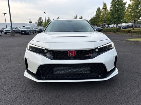Used 2025 Honda Civic Type R image 2