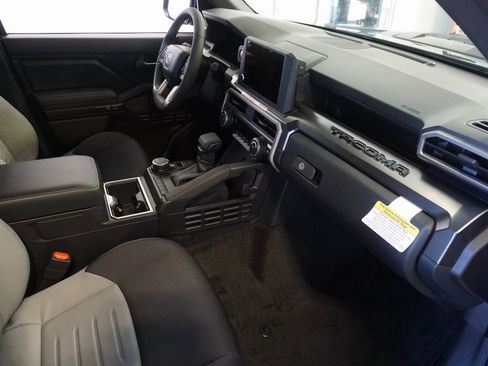 New 2025 Toyota Tacoma TRD Sport image 22