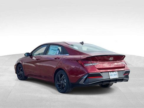 New 2026 Hyundai Elantra SEL Sport Premium FWD image 3