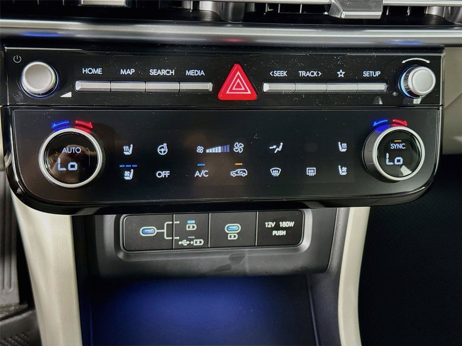 New 2026 Hyundai Tucson Limited FWD image 18