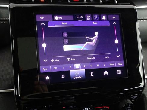 New 2025 Jeep Grand Cherokee L Laredo image 37