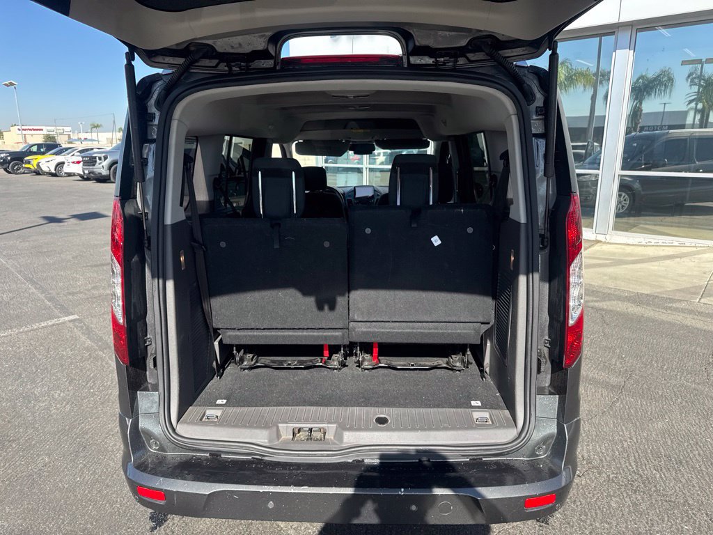 Used 2019 Ford Transit Connect XLT w/ Driver-Assist Package FWD image 15