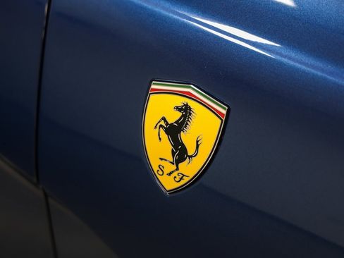 Certified 2022 Ferrari 812 Competizione image 14