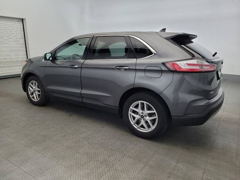 Used 2023 Ford Edge SEL image 3