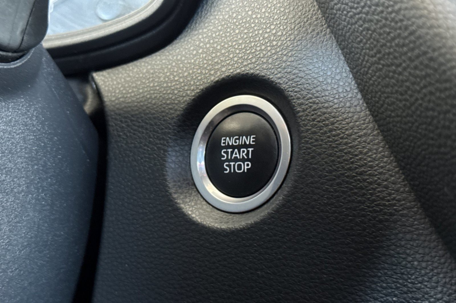 Certified 2024 Toyota Corolla SE w/ SE Premium Package FWD image 20