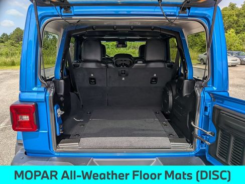 Used 2021 Jeep Wrangler Unlimited Rubicon w/ Dual Top Group AWD/4WD image 27