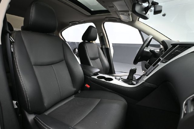 Used 2024 INFINITI Q50 Luxe AWD/4WD image 39