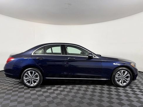Used 2018 Mercedes-Benz C 300 4MATIC Sedan image 7