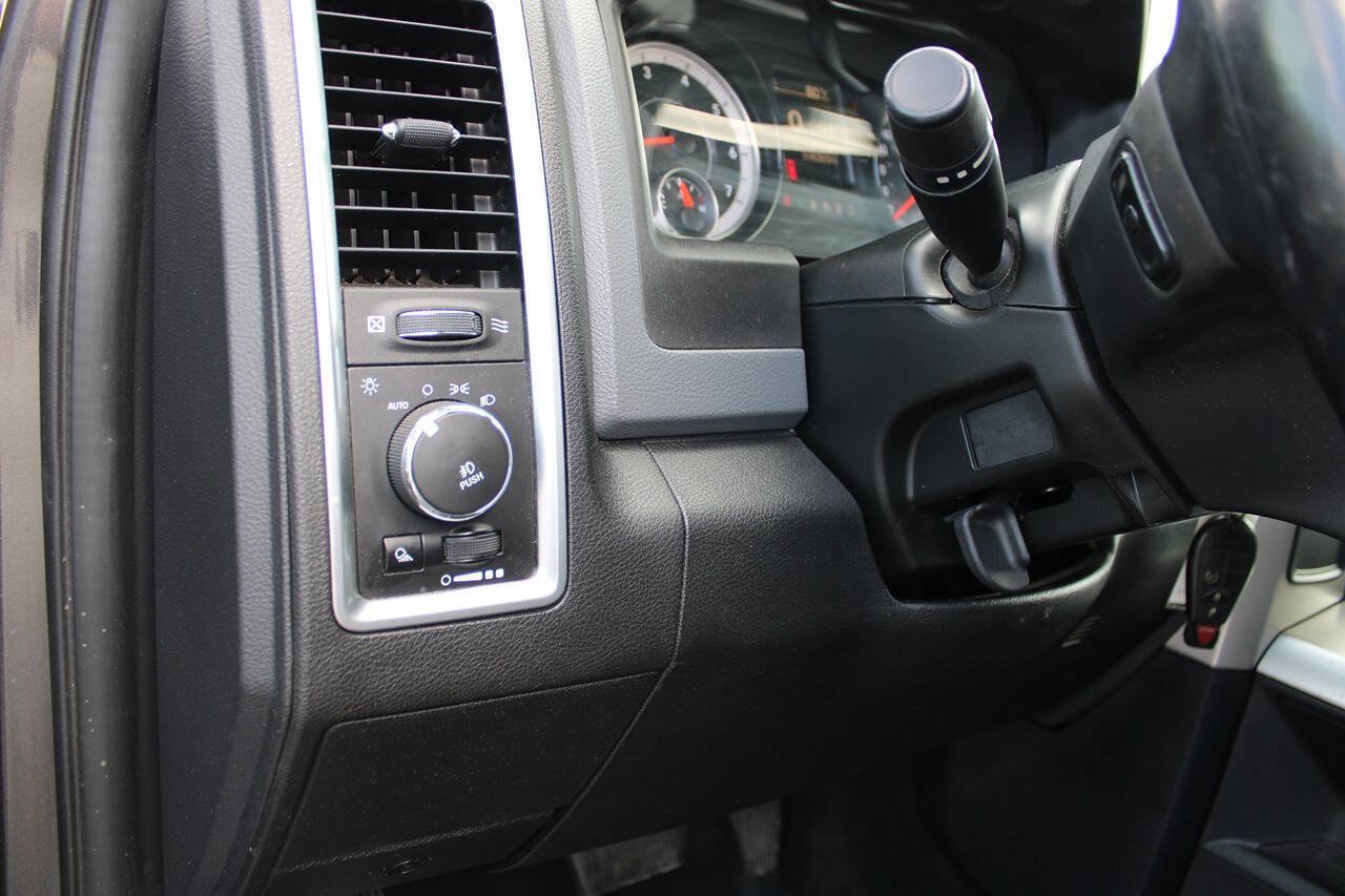 Used 2017 RAM 2500 Big Horn AWD/4WD image 28