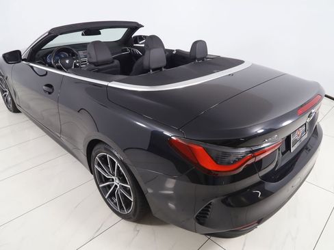 Used 2023 BMW 430i xDrive Convertible w/ Premium Package image 30
