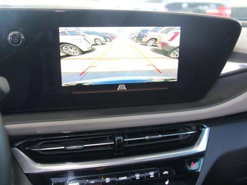 Used 2024 Buick Envista Sport Touring FWD image 19