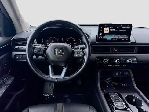 Certified 2025 Honda Pilot EX-L image 21