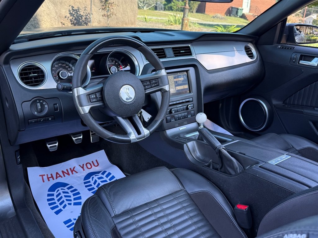 Used 2013 Ford Mustang Shelby GT500 RWD image 44