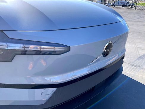 New 2026 Volvo EX30 Ultra w/ Protection Package Premier image 34