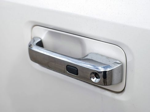 Used 2016 Ford F150 King Ranch w/ Equipment Group 601A Luxury image 39