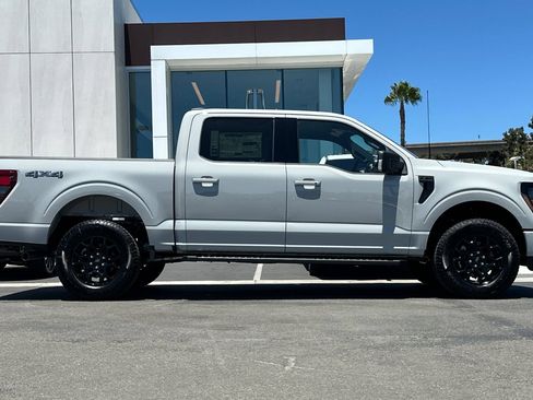 New 2026 Ford F150 XLT w/ Equipment Group 302A MID AWD/4WD image 2