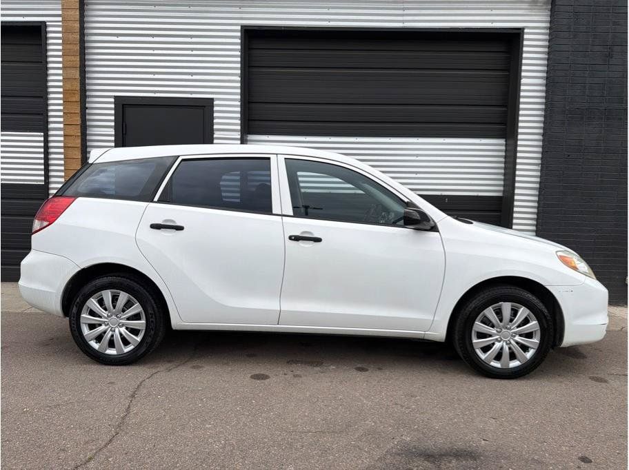 Used 2004 Toyota Matrix w/ PWR Pkg FWD image 11