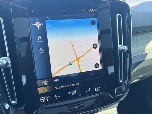 Used 2020 Volvo XC40 T5 Inscription w/ Protection Package Premier image 20