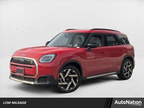 Certified 2025 MINI Cooper Countryman SE image 1