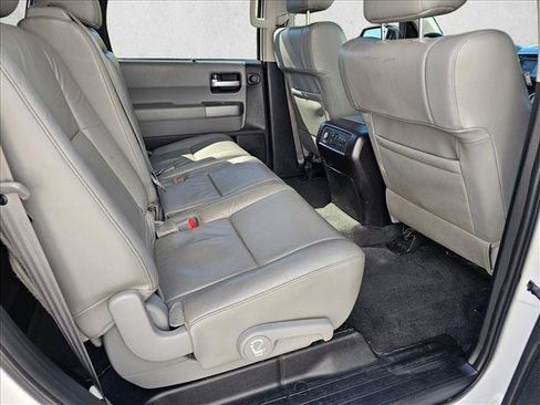 Used 2016 Toyota Sequoia Limited AWD/4WD image 15