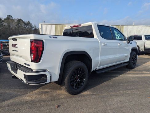 New 2026 GMC Sierra 1500 Elevation w/ Elevation Premium Package AWD/4WD image 17