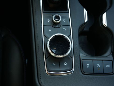 Used 2024 Cadillac XT4 Sport AWD/4WD image 29