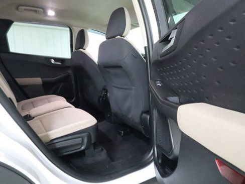 Used 2020 Ford Escape SE AWD/4WD image 11