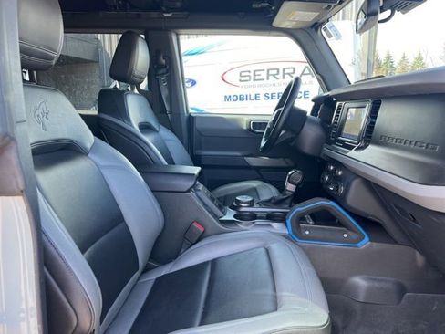 Used 2022 Ford Bronco Black Diamond AWD/4WD image 11