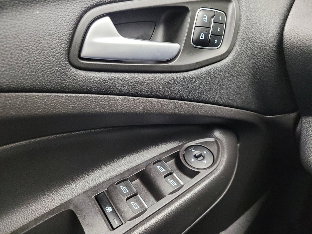 Used 2018 Ford Escape Titanium AWD/4WD image 27