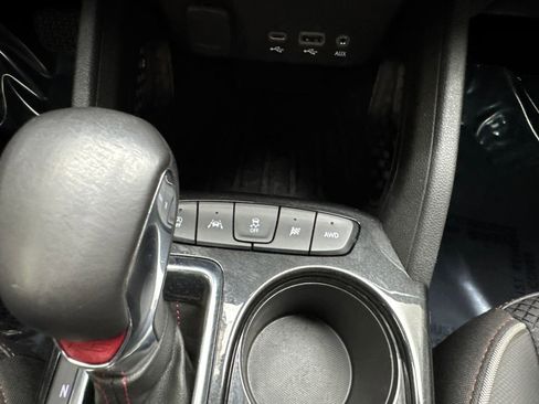 Used 2023 Chevrolet TrailBlazer RS w/ Convenience Package AWD/4WD image 65