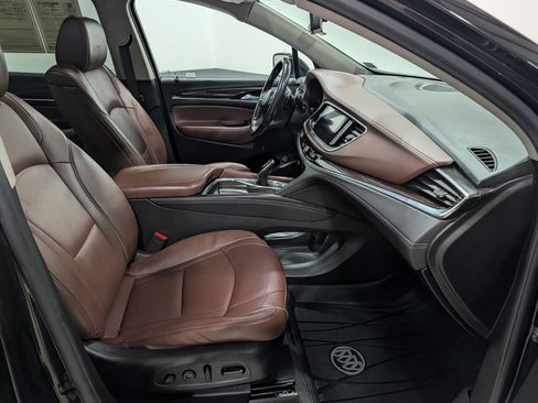 Used 2020 Buick Enclave Avenir w/ Trailering Package, 5000 lbs. AWD/4WD image 19