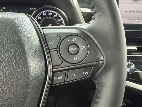 Used 2024 Toyota Camry XSE image 40