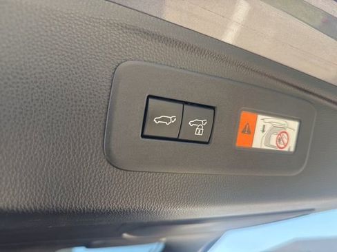 Used 2024 Lexus GX 550 550 Luxury w/ Accessory Package (2T) image 9