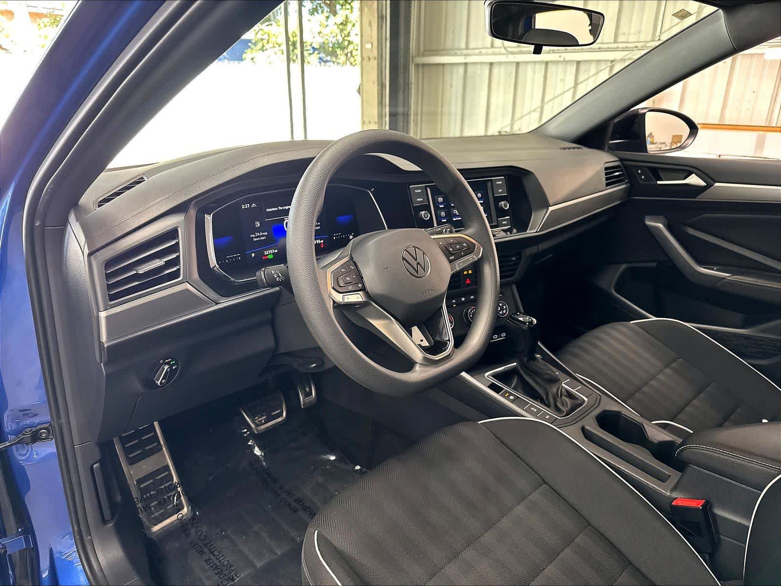 Used 2023 Volkswagen Jetta Sport FWD image 19