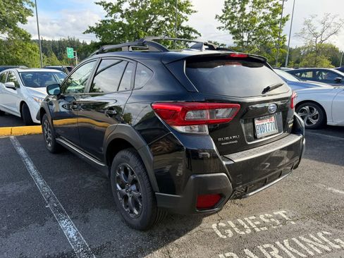 Used 2021 Subaru Crosstrek 2.5i Sport w/ Moonroof Package AWD/4WD image 2