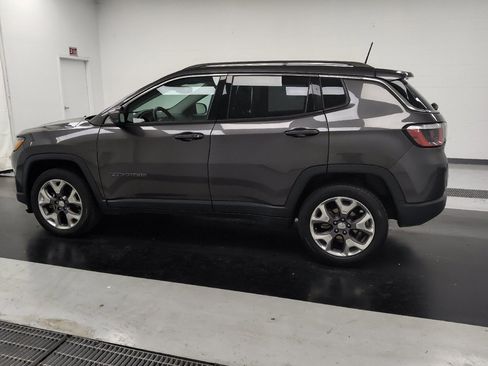 Used 2020 Jeep Compass Limited AWD/4WD image 3