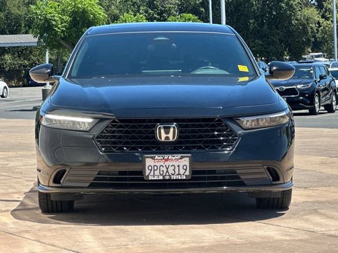 Used 2025 Honda Accord Sport image 10