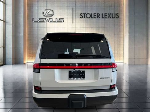 Used 2025 Lexus GX 550 w/ Accessory Package (2T) AWD/4WD image 6