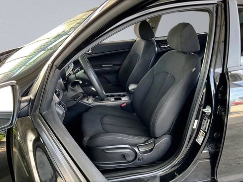 Used 2020 Kia Optima LX FWD image 18