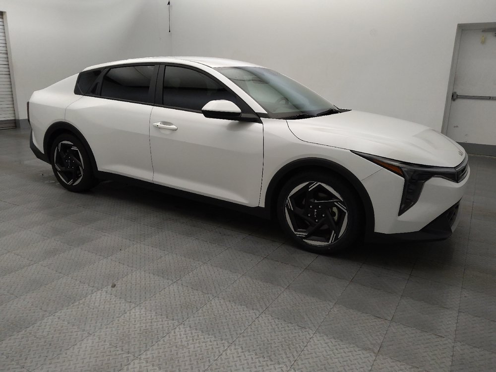 Used 2025 Kia K4 EX FWD image 11