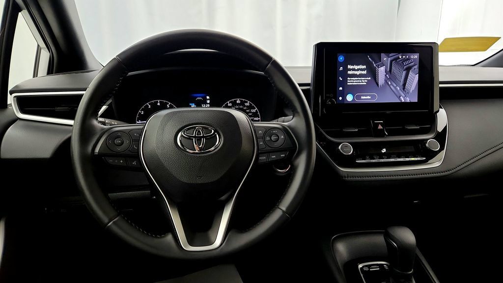 Certified 2023 Toyota Corolla SE FWD image 23