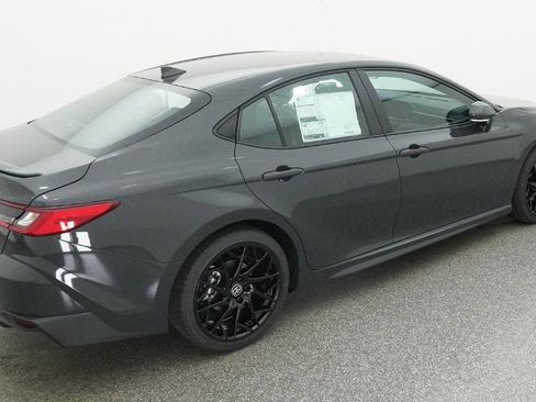 New 2026 Toyota Camry SE FWD image 19