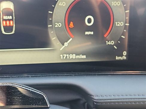 Used 2023 Nissan Ariya FWD image 21